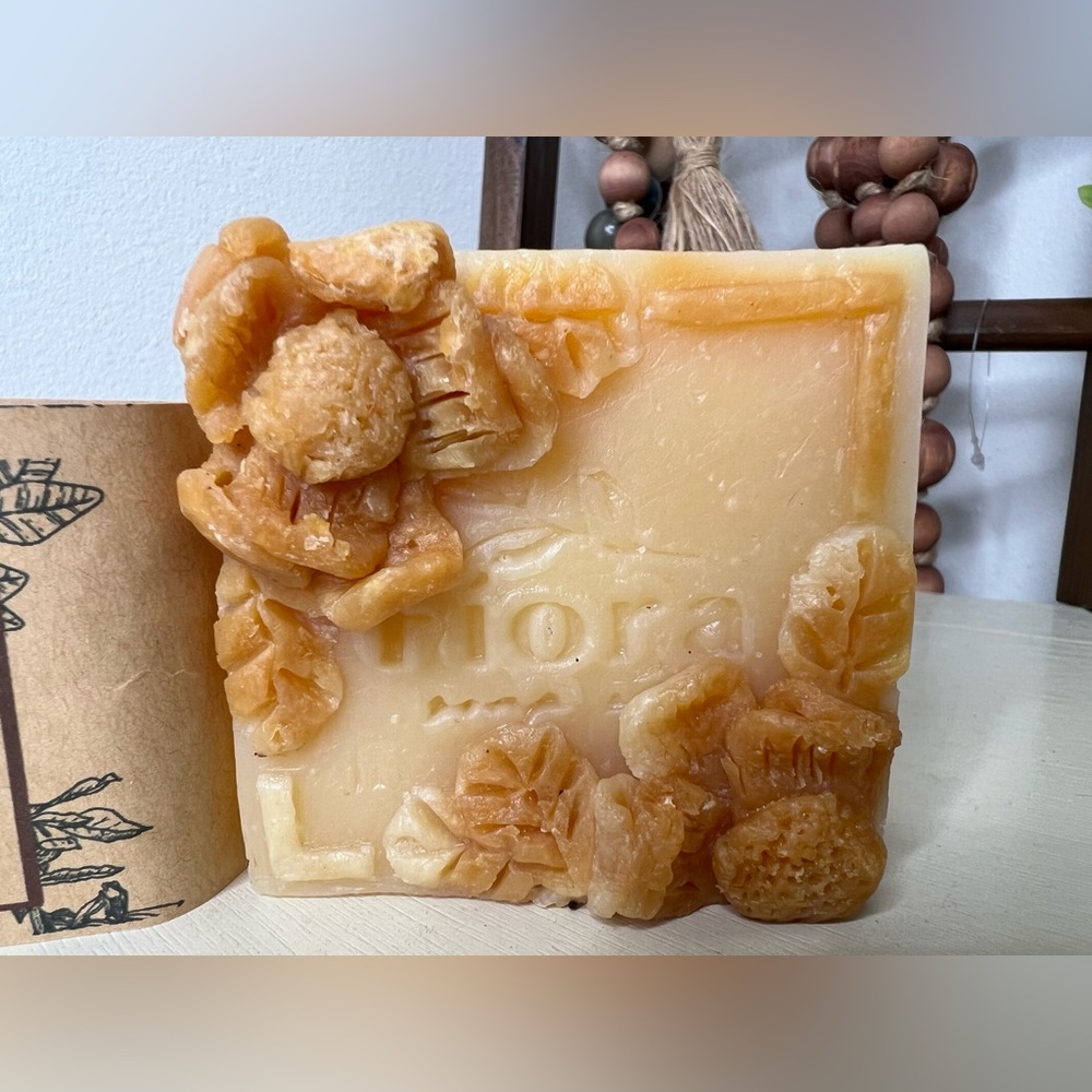 Brand New- Fiora Soap Co. Ginger Lilly Homemade Soap